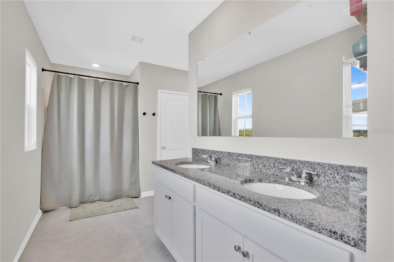 1854 Juneberry St Property Photo 18