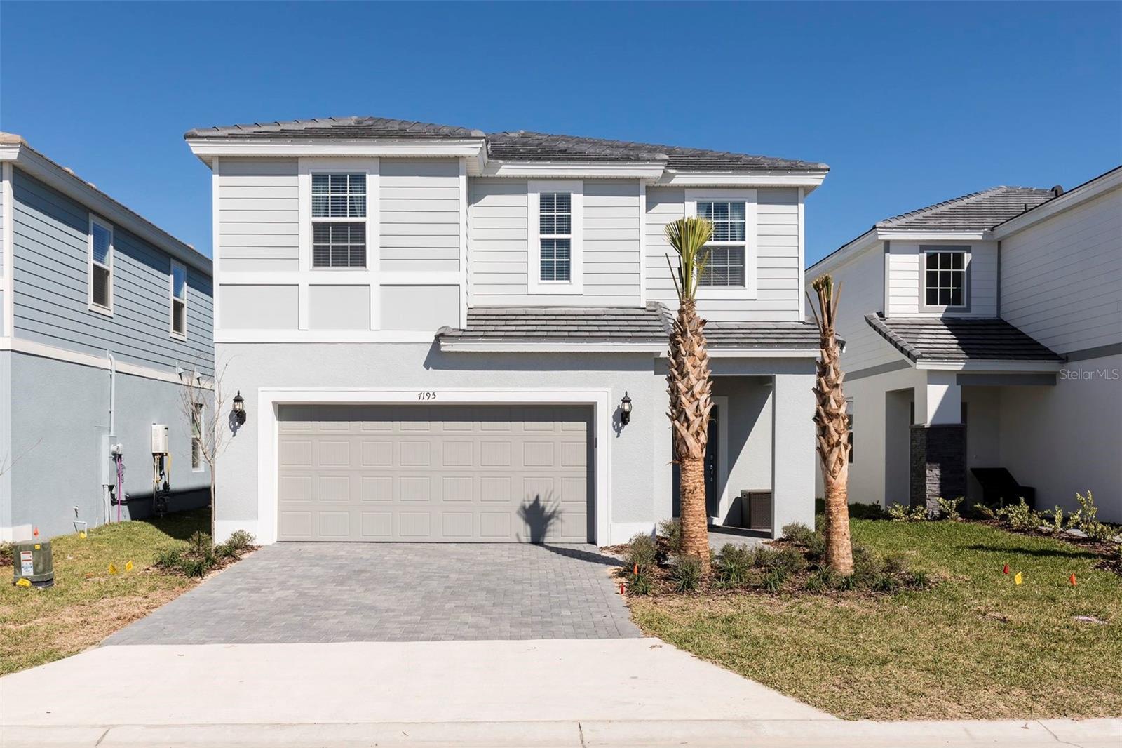 7195 OAKMOSS LOOP Property Photo 1