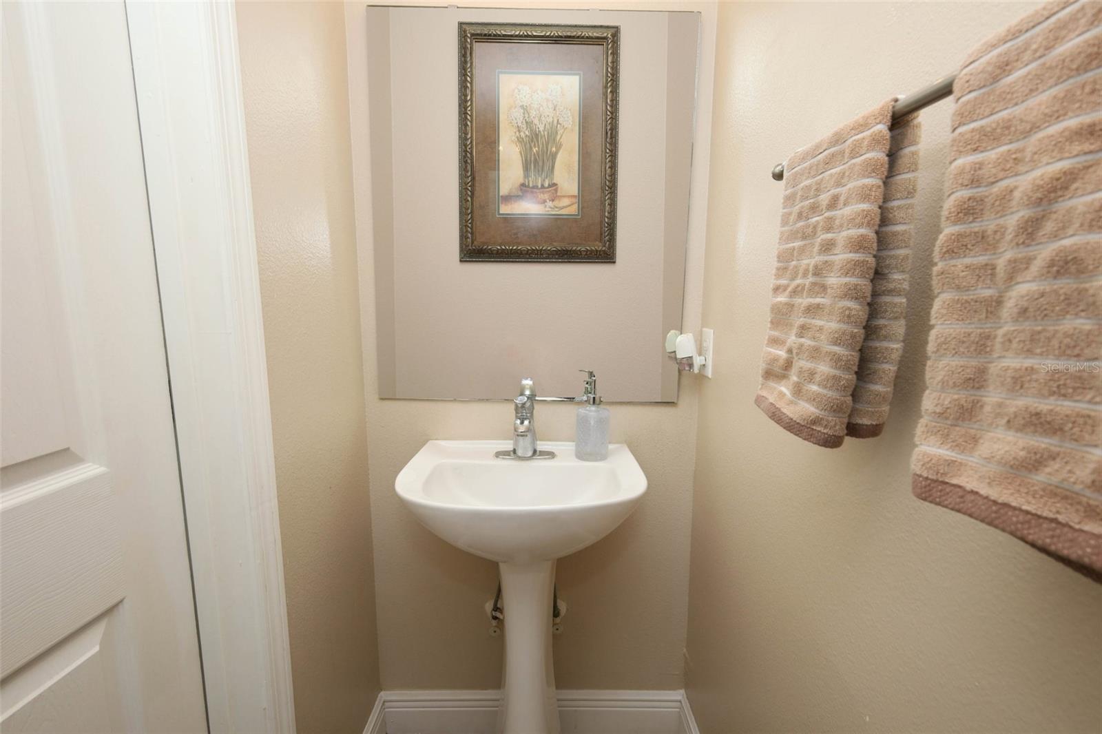 210 Pinefield Dr Property Photo 12