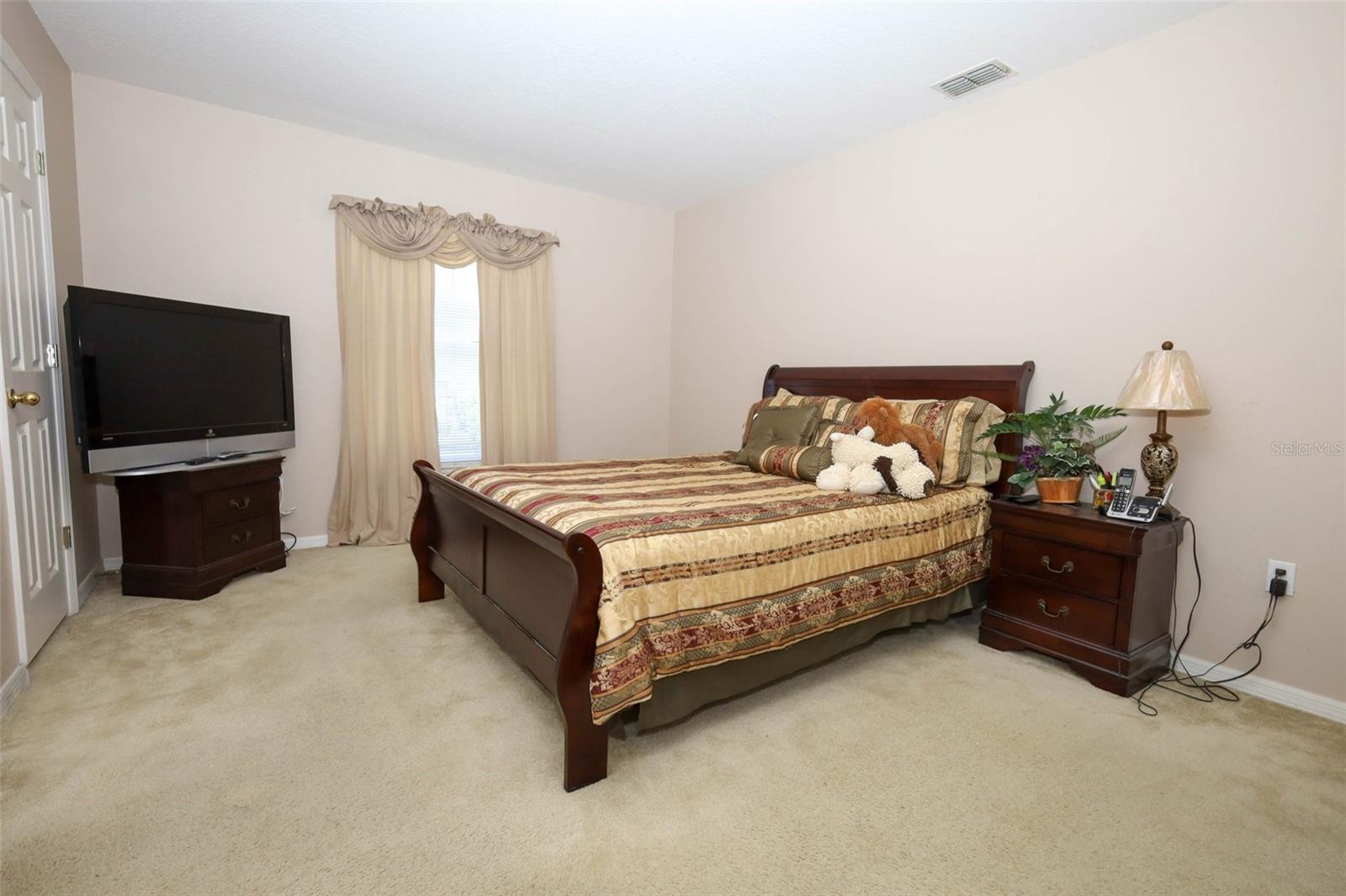 210 Pinefield Dr Property Photo 22