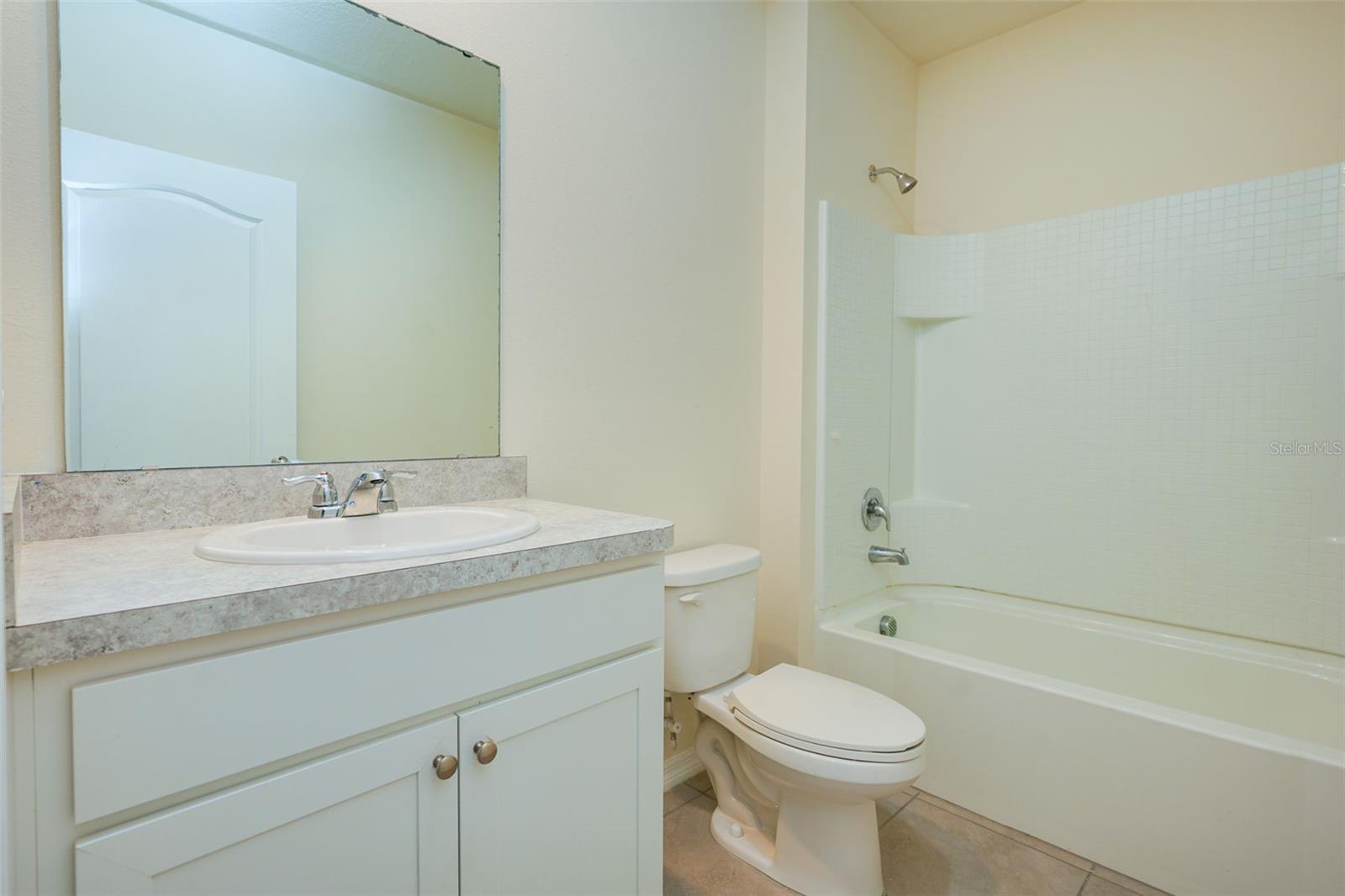 660 Cotulla Dr Property Photo 12