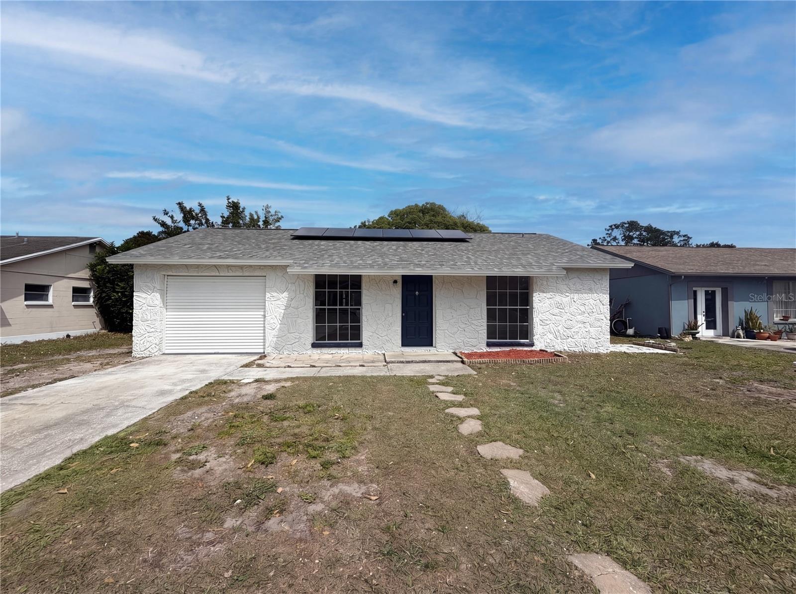 3130 LUDLOW DR Property Photo 1