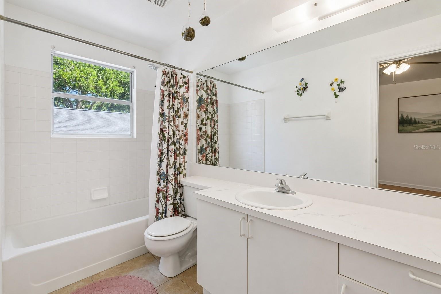 5989 Braemar Pl #102 Property Photo 16