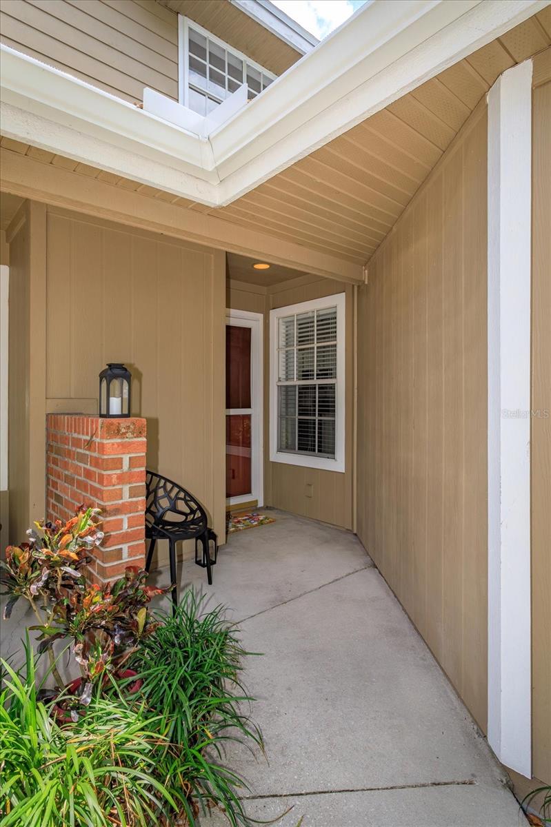 671 Post Oak Cir #107 Property Photo 5