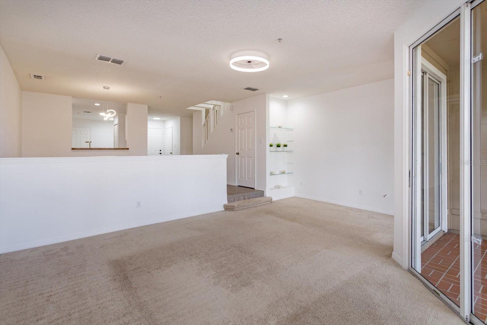 671 Post Oak Cir #107 Property Photo 25