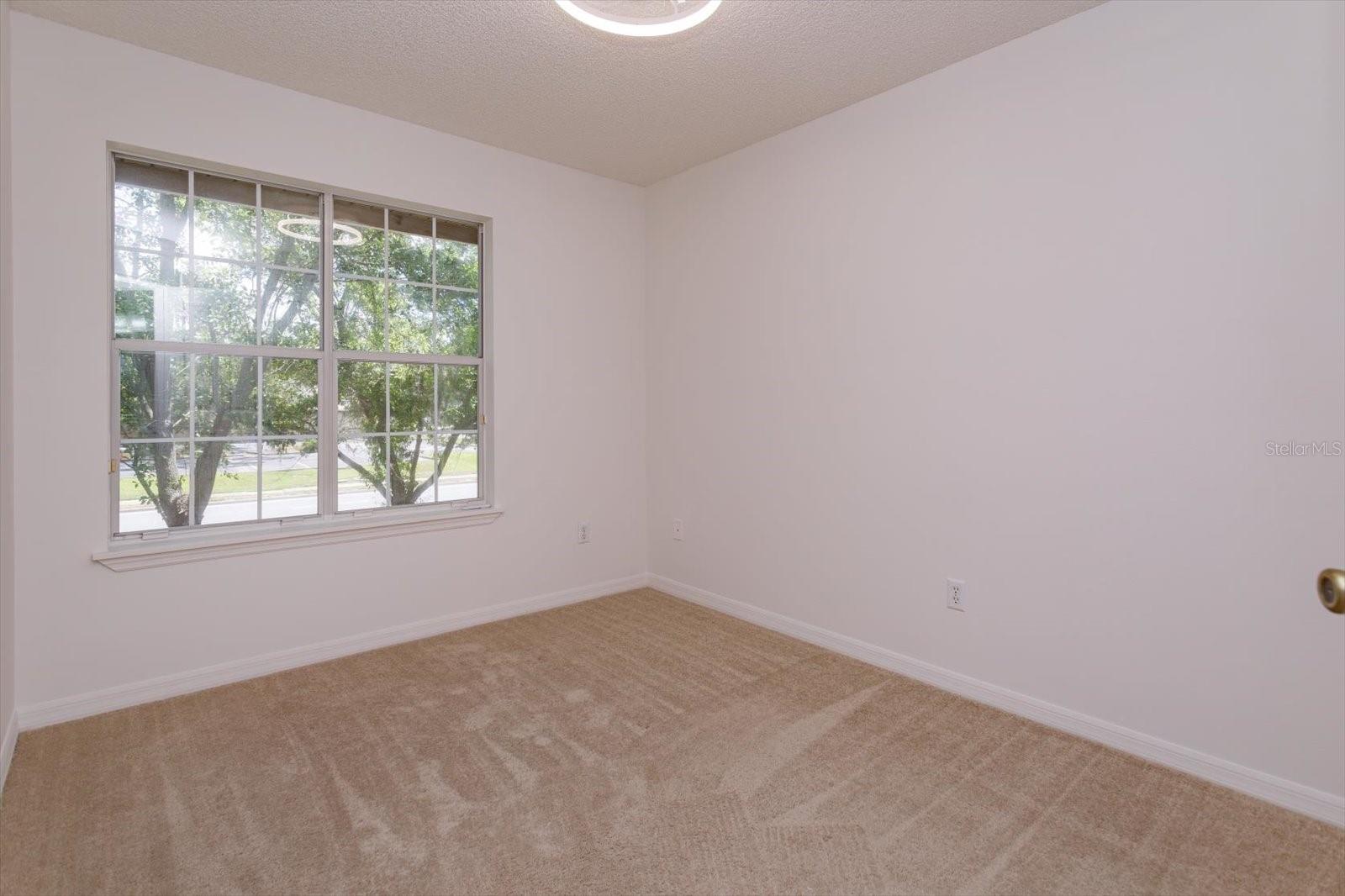 671 Post Oak Cir #107 Property Photo 34