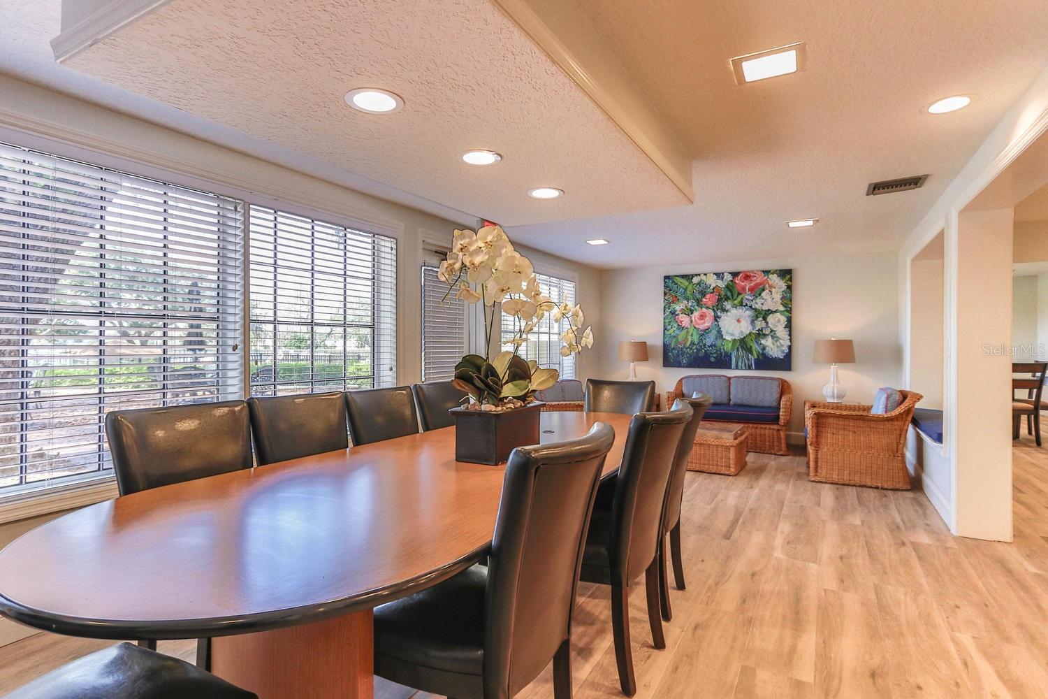 671 Post Oak Cir #107 Property Photo 51