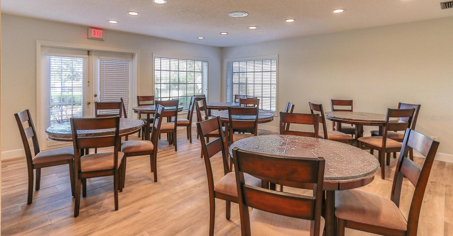 671 Post Oak Cir #107 Property Photo 52