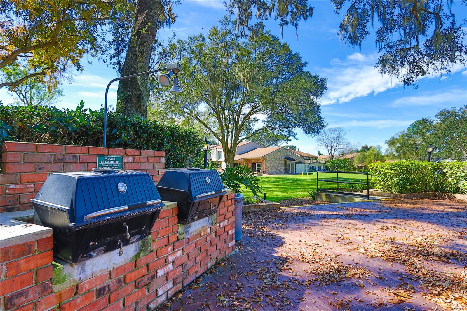 671 Post Oak Cir #107 Property Photo 55