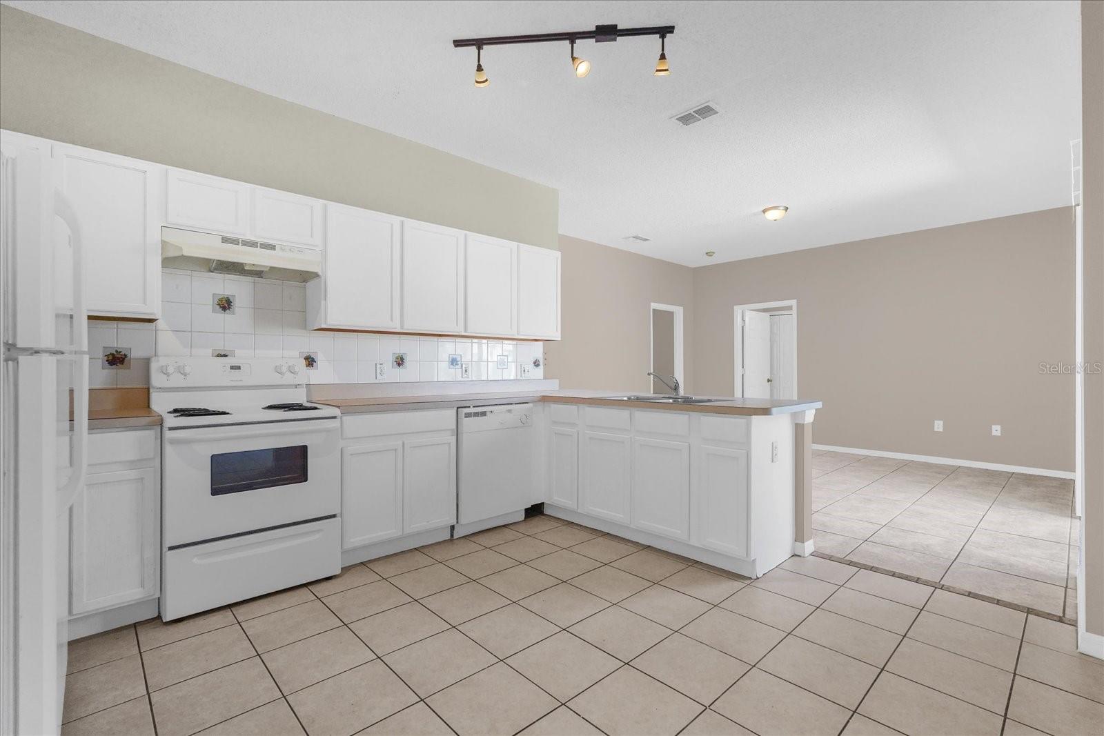 29 Andora Ct Property Photo 5