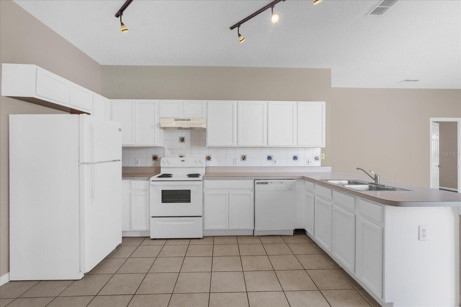 29 Andora Ct Property Photo 6