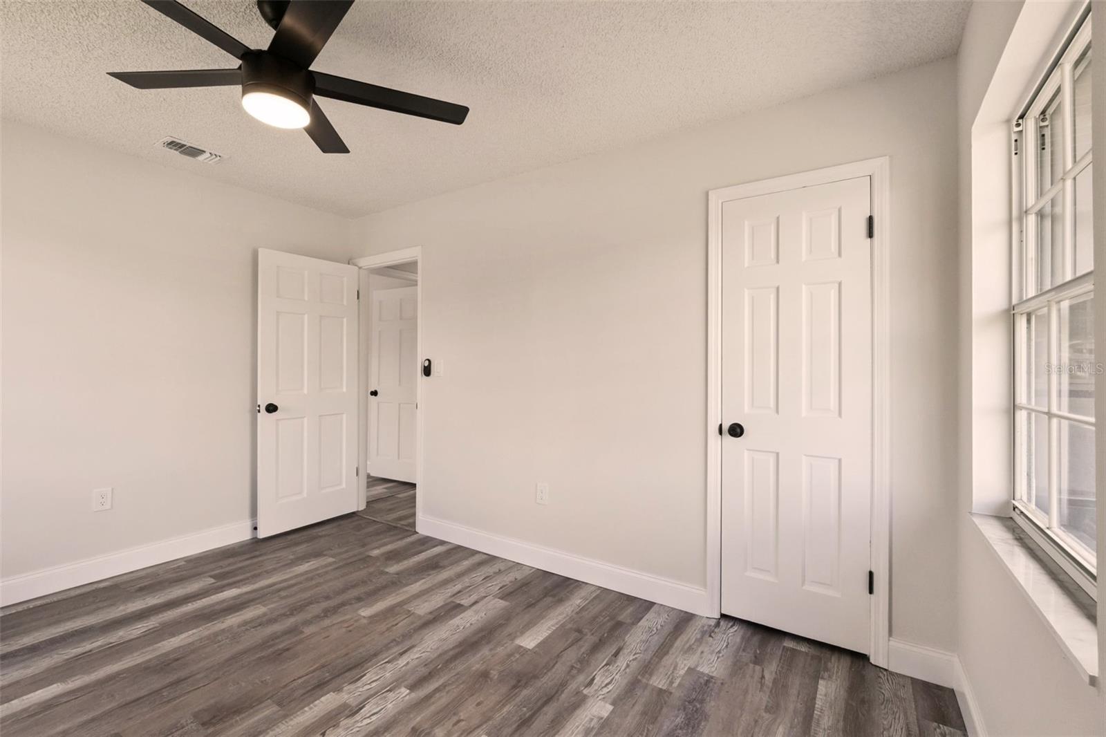 2661 Ellen Ave Property Photo 14