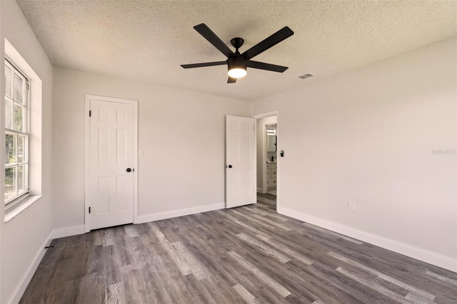 2661 Ellen Ave Property Photo 16