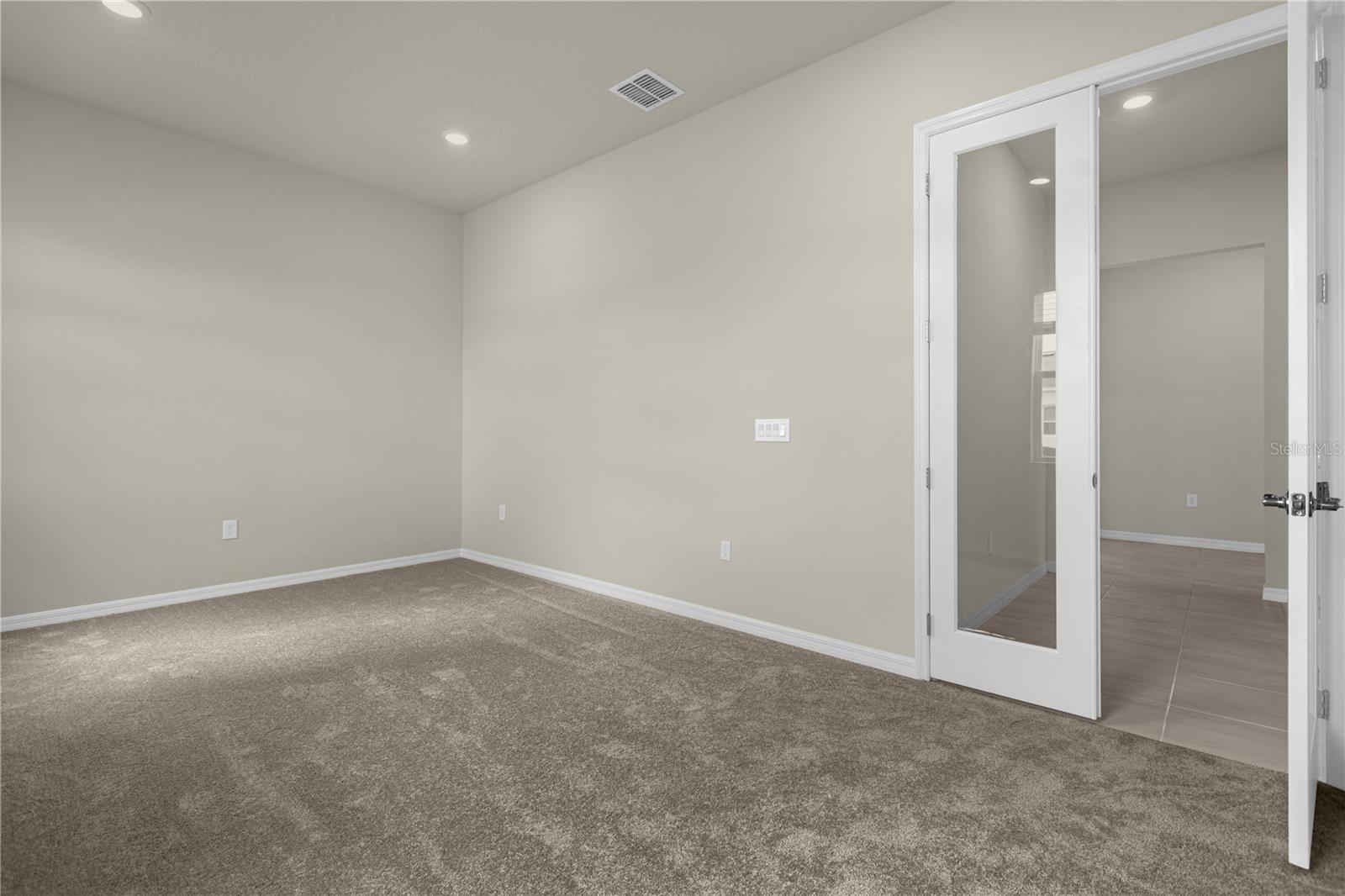 10411 Park Estates Avenue Property Photo 6