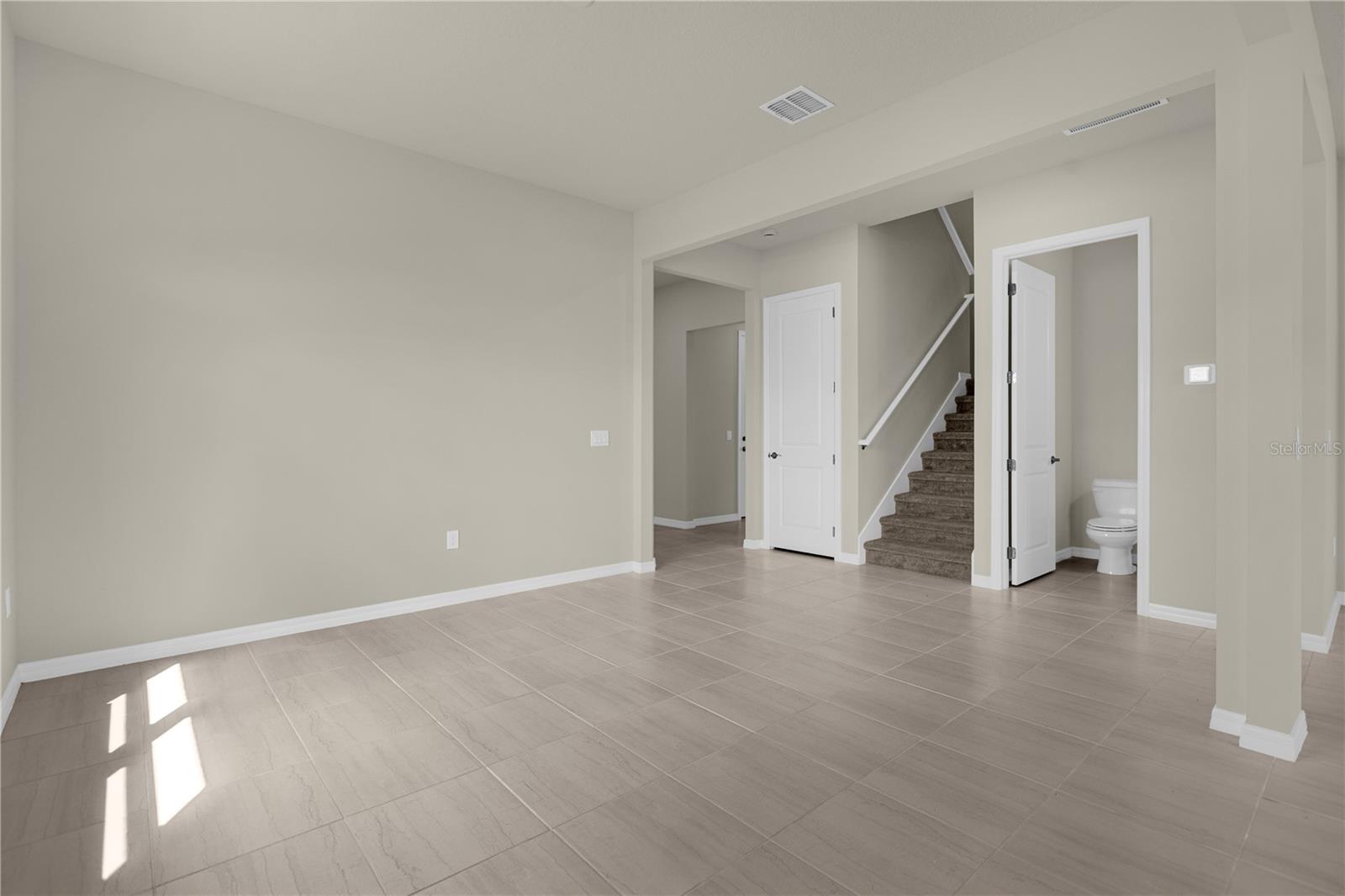 10411 Park Estates Avenue Property Photo 12