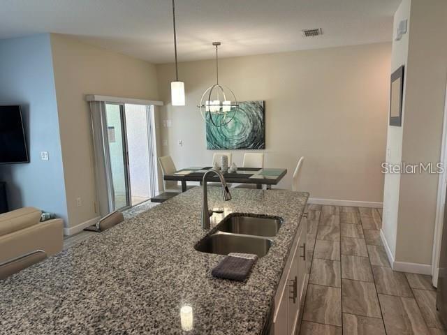 1608 Moon Valley Dr Property Photo 8