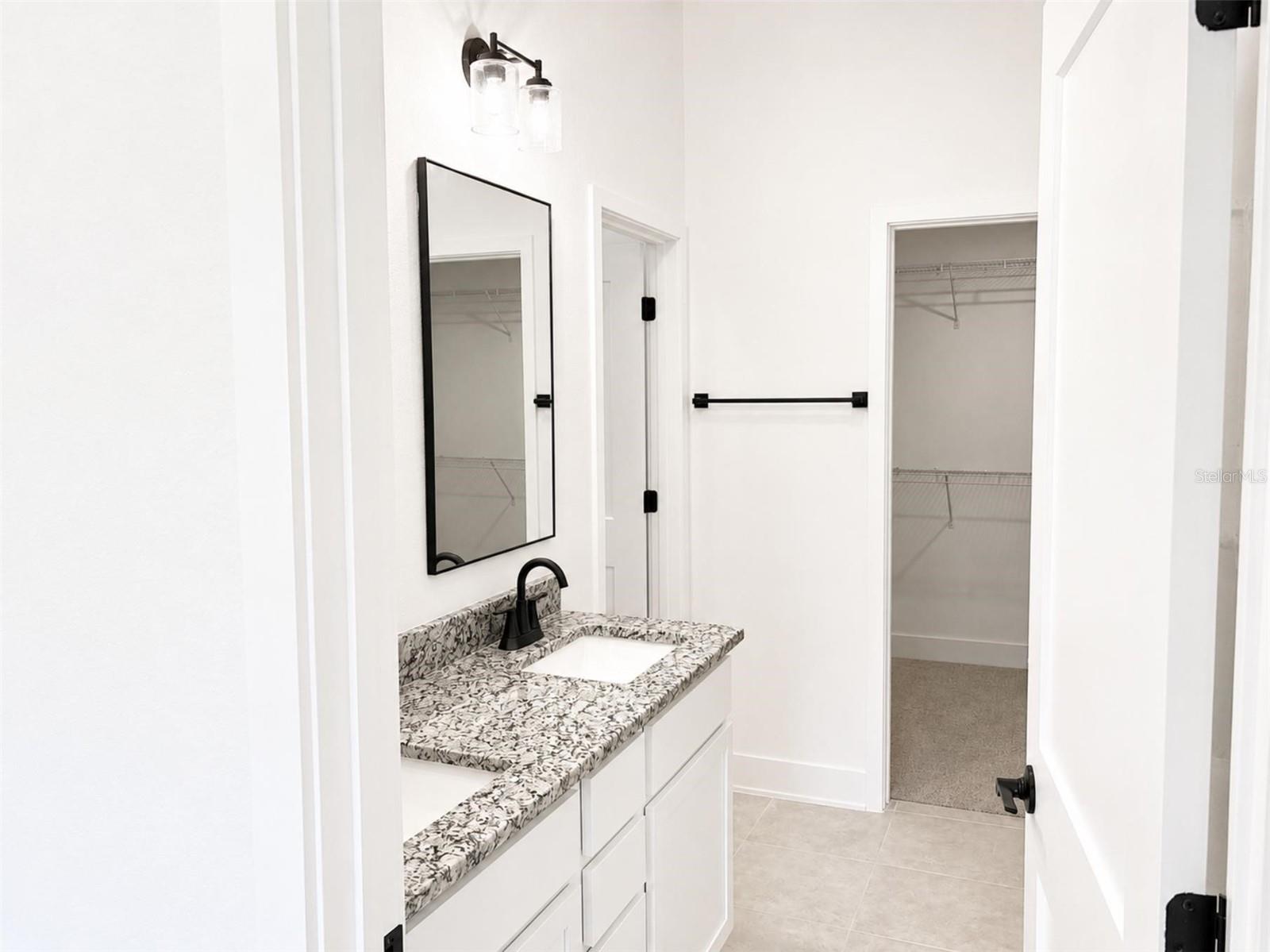 1635 Ann Rose Way Property Photo 12
