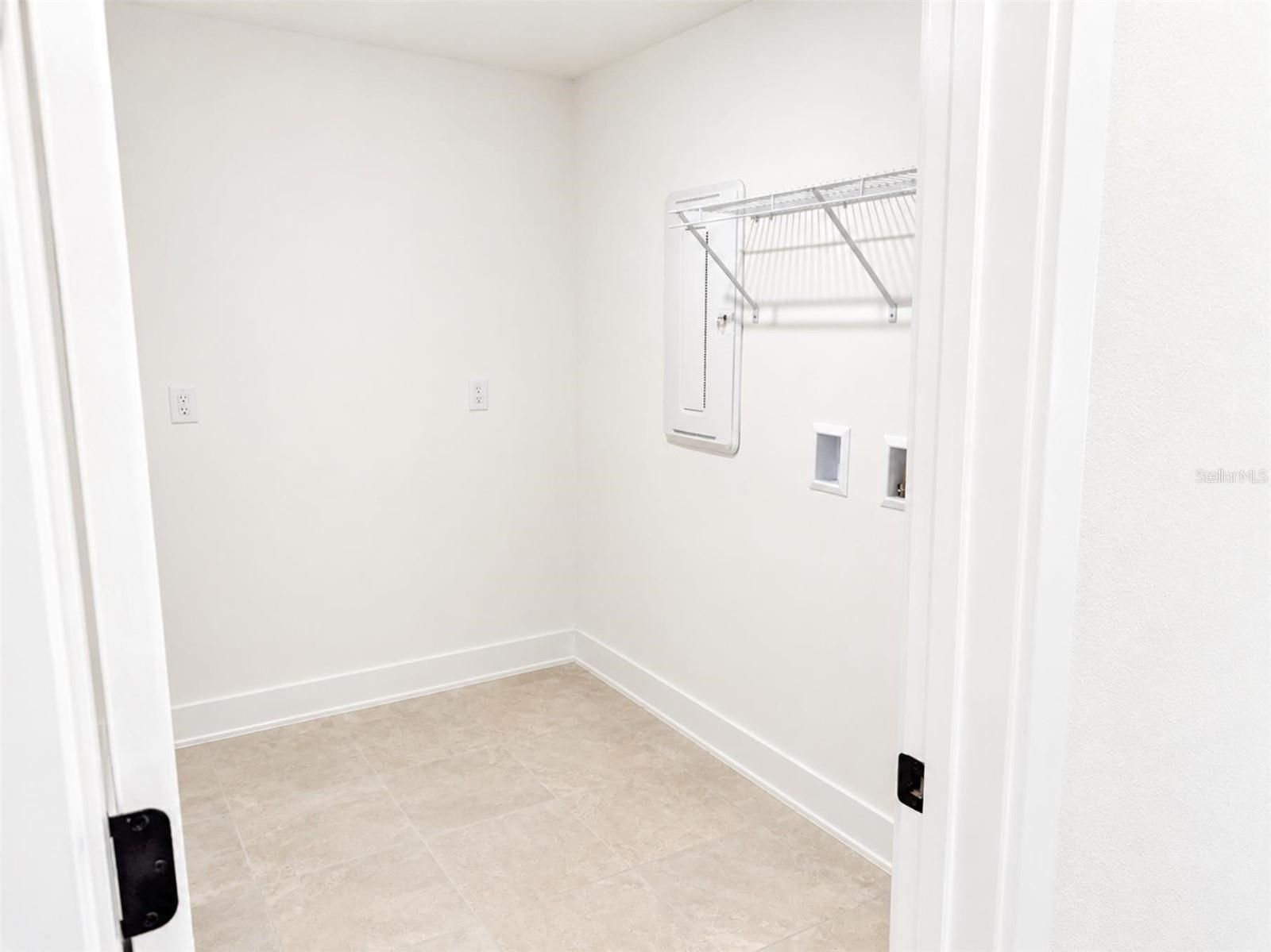 1635 Ann Rose Way Property Photo 15