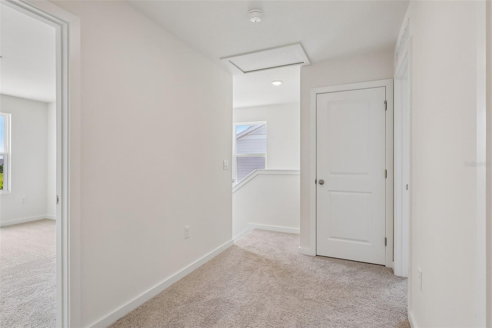 2700 Meadow Crest Dr Property Photo 18