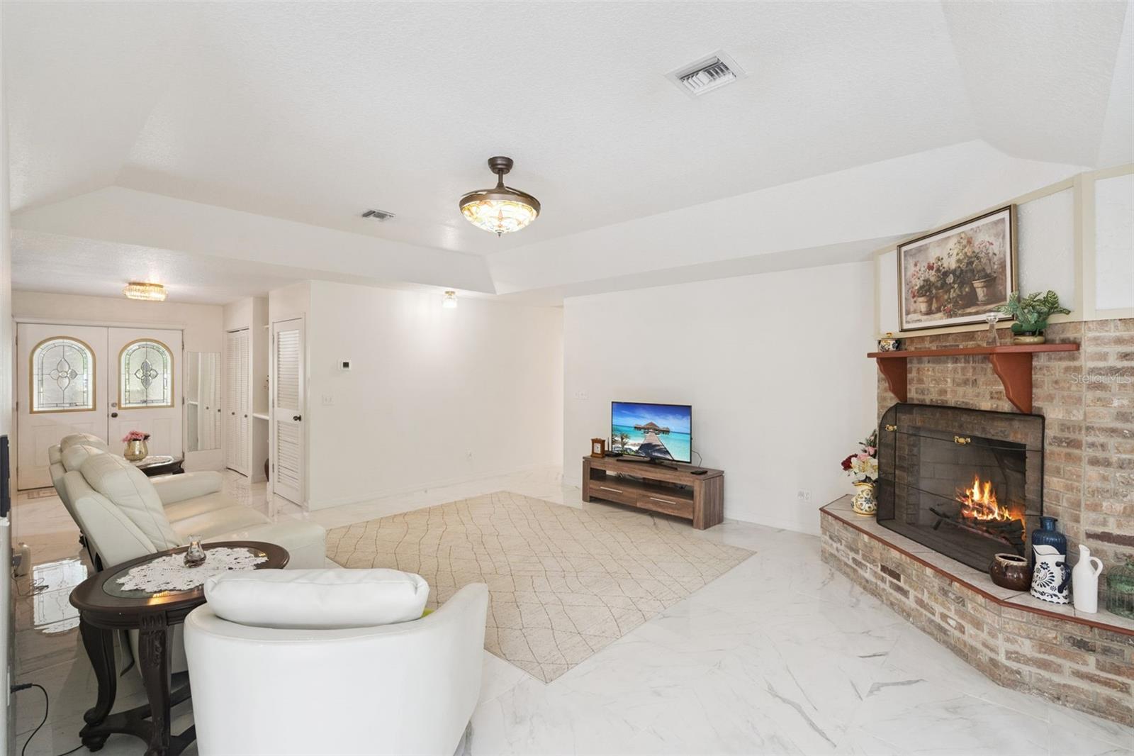22726 Winterwillow Ln Property Photo 7