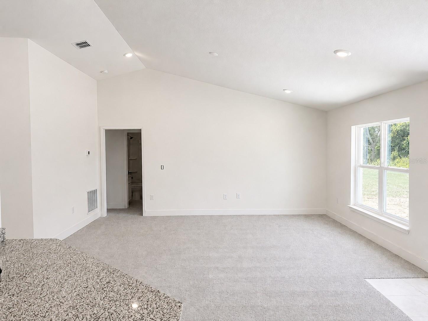 1680 Ann Rose Way Property Photo 2