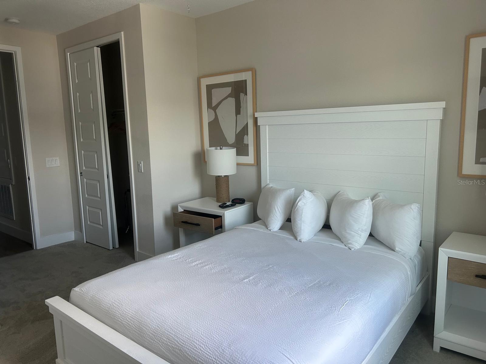 O6399932 Property Photo 12