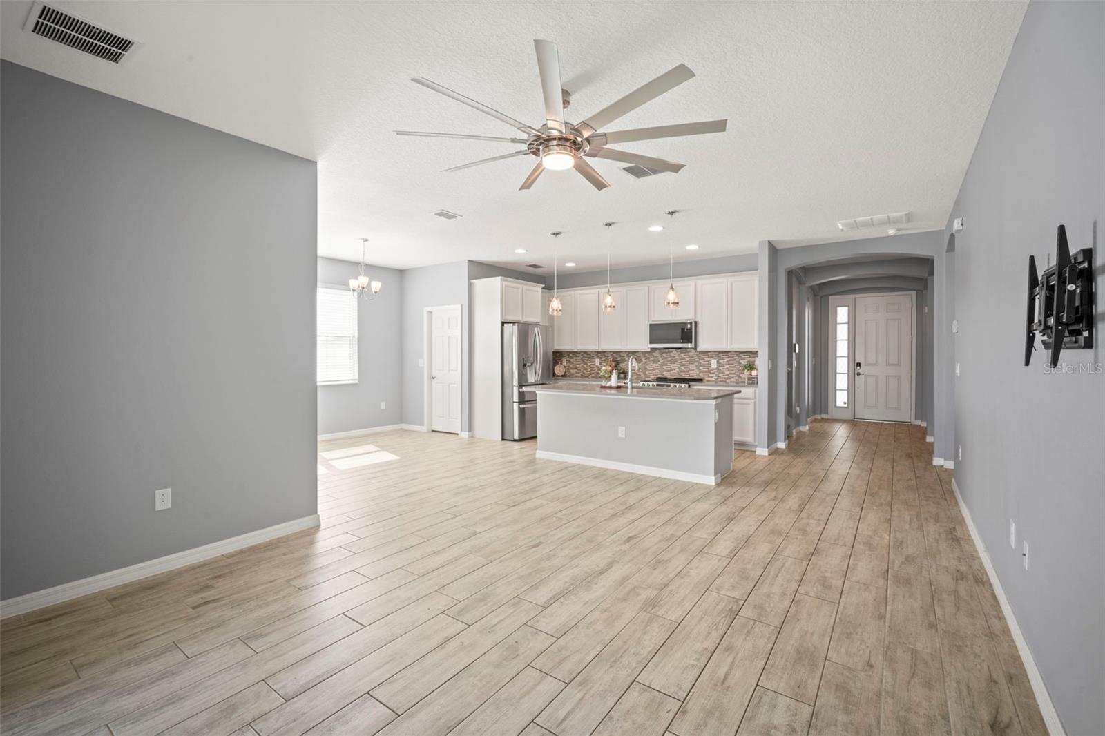 3261 Bethpage Loop Property Photo 21