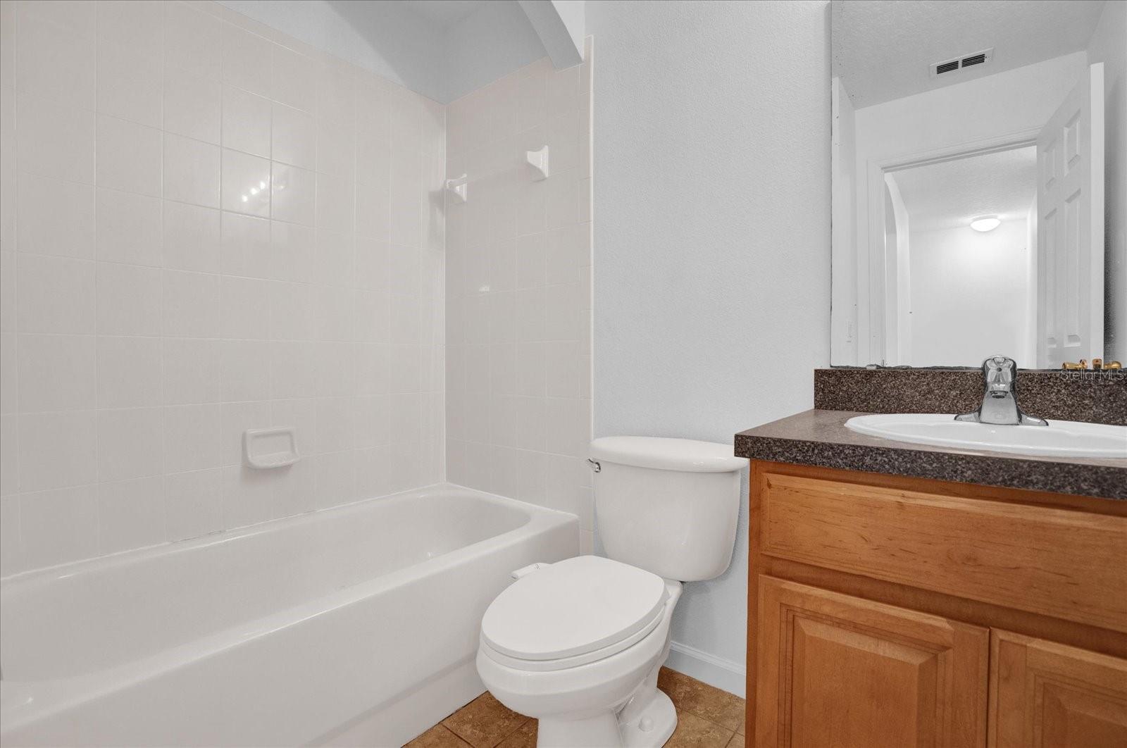 16130 Old Ash Loop Property Photo 24