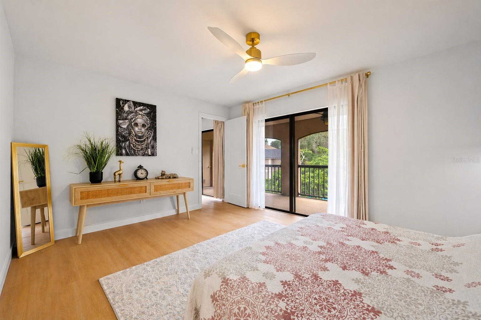 1055 Kensington Park Dr #205 Property Photo 13