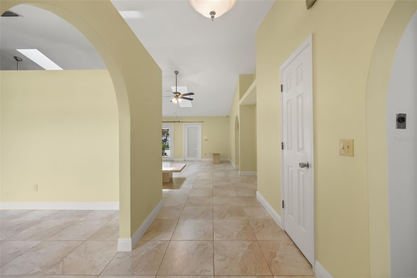 2243 Bancroft Blvd Property Photo 3