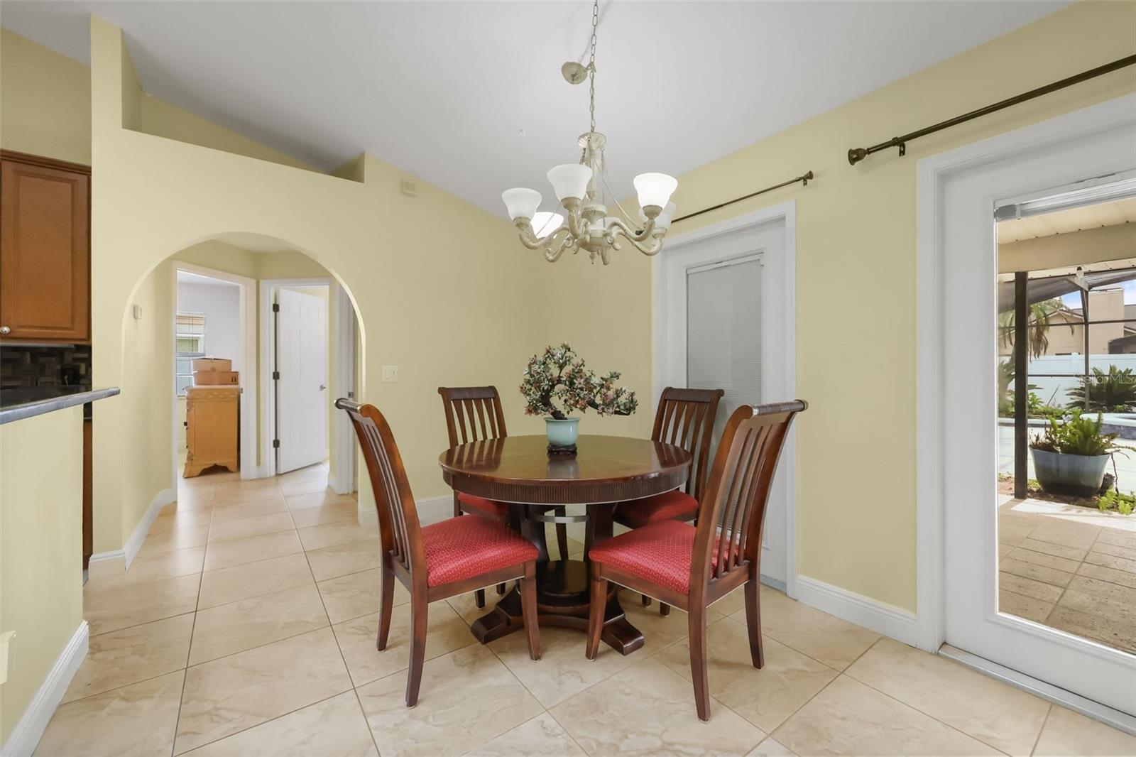 2243 Bancroft Blvd Property Photo 9