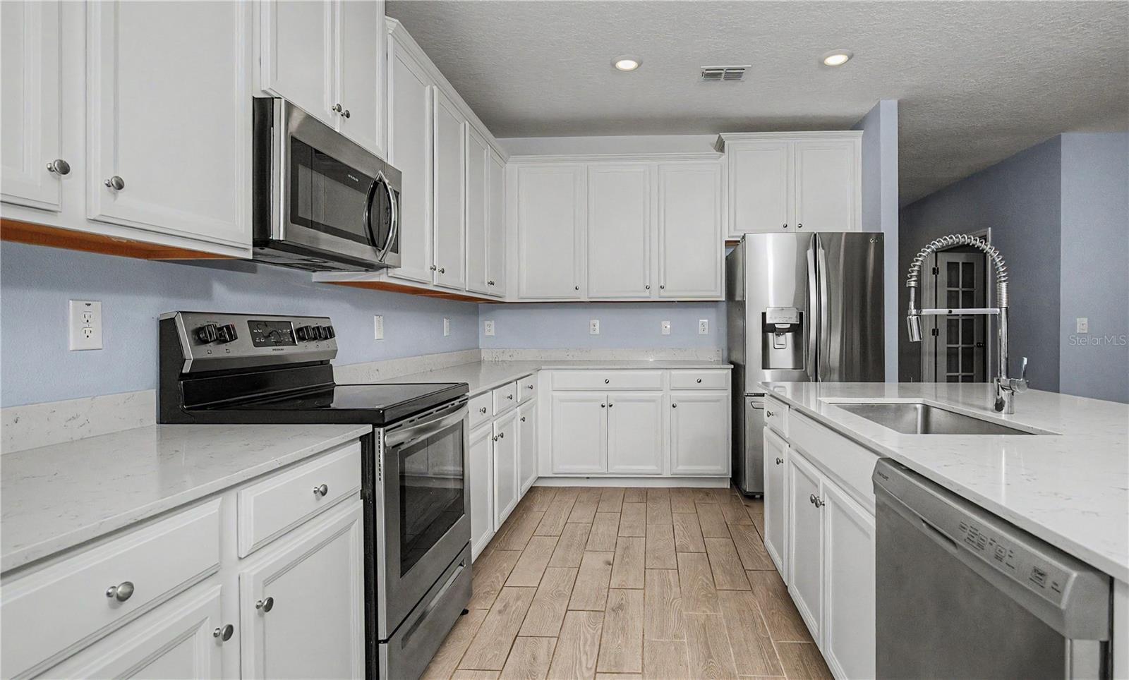 7795 Sw 74th Loop Property Photo 7