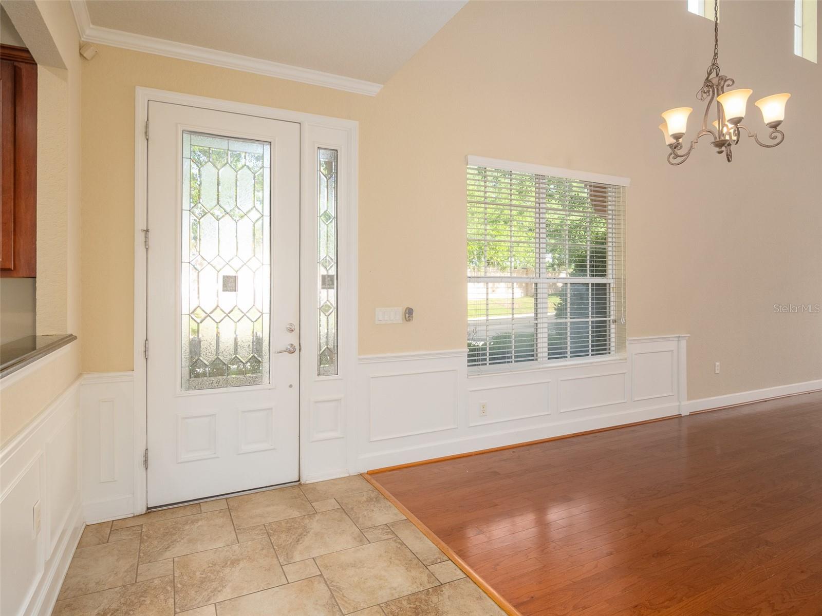 1409 Milledge Ln #1409 Property Photo 4