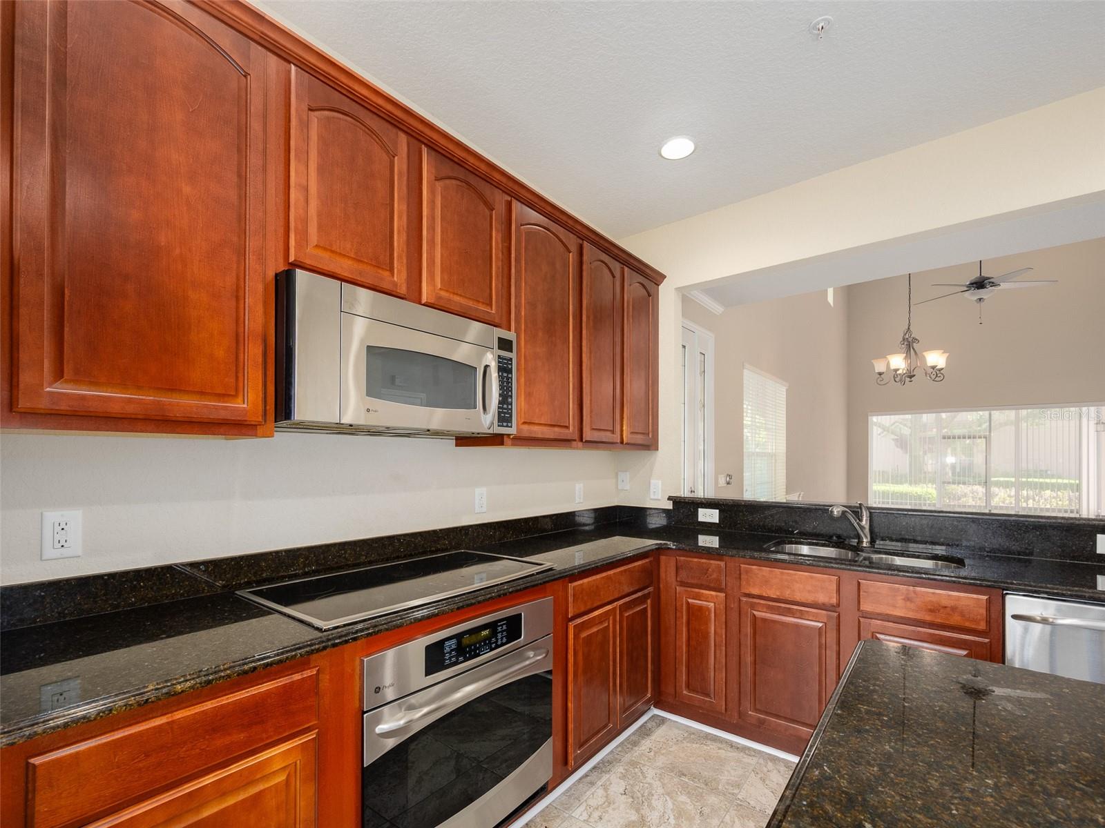 1409 Milledge Ln #1409 Property Photo 11