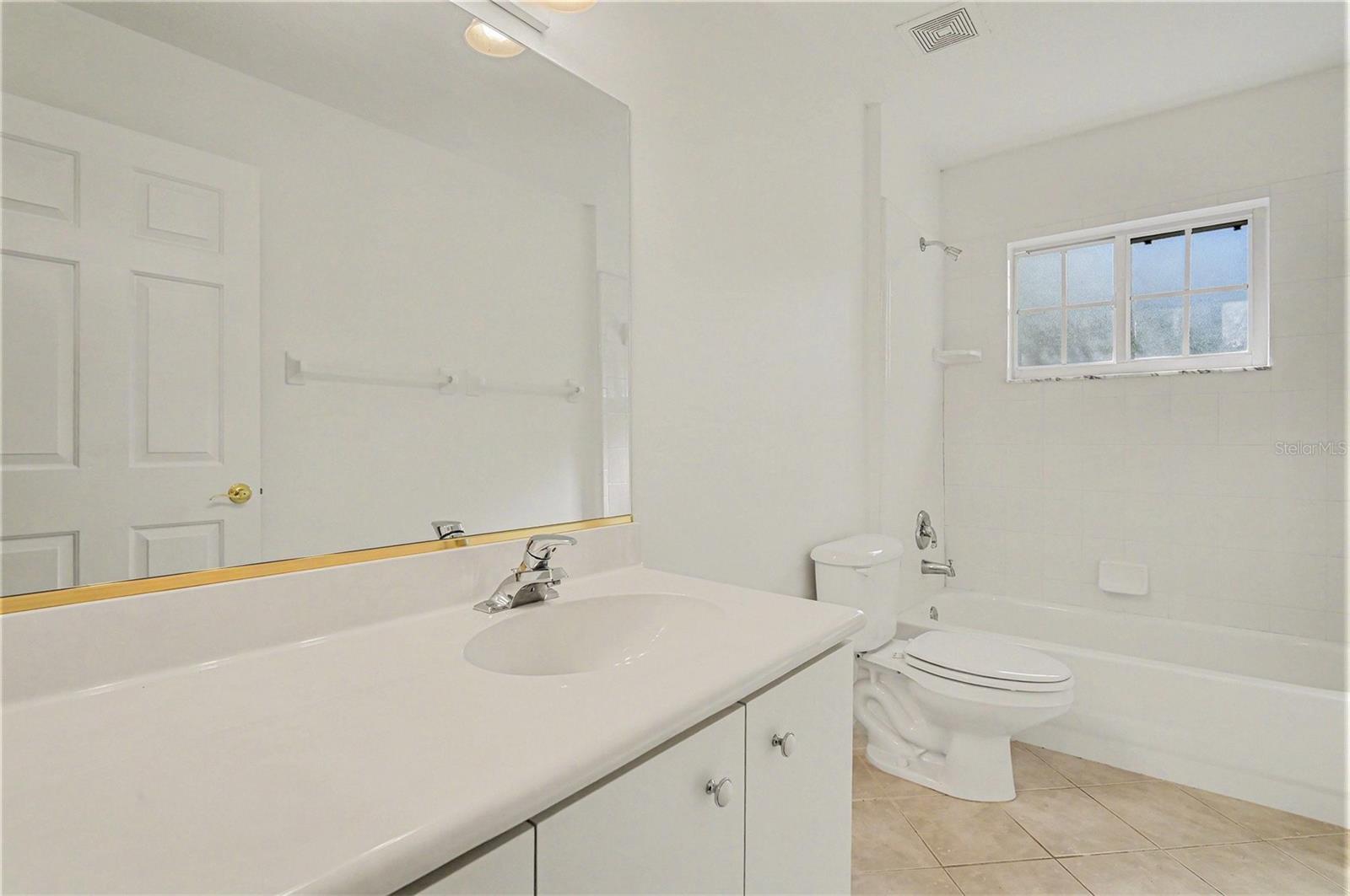 8 Fox Cliff Way Property Photo 30