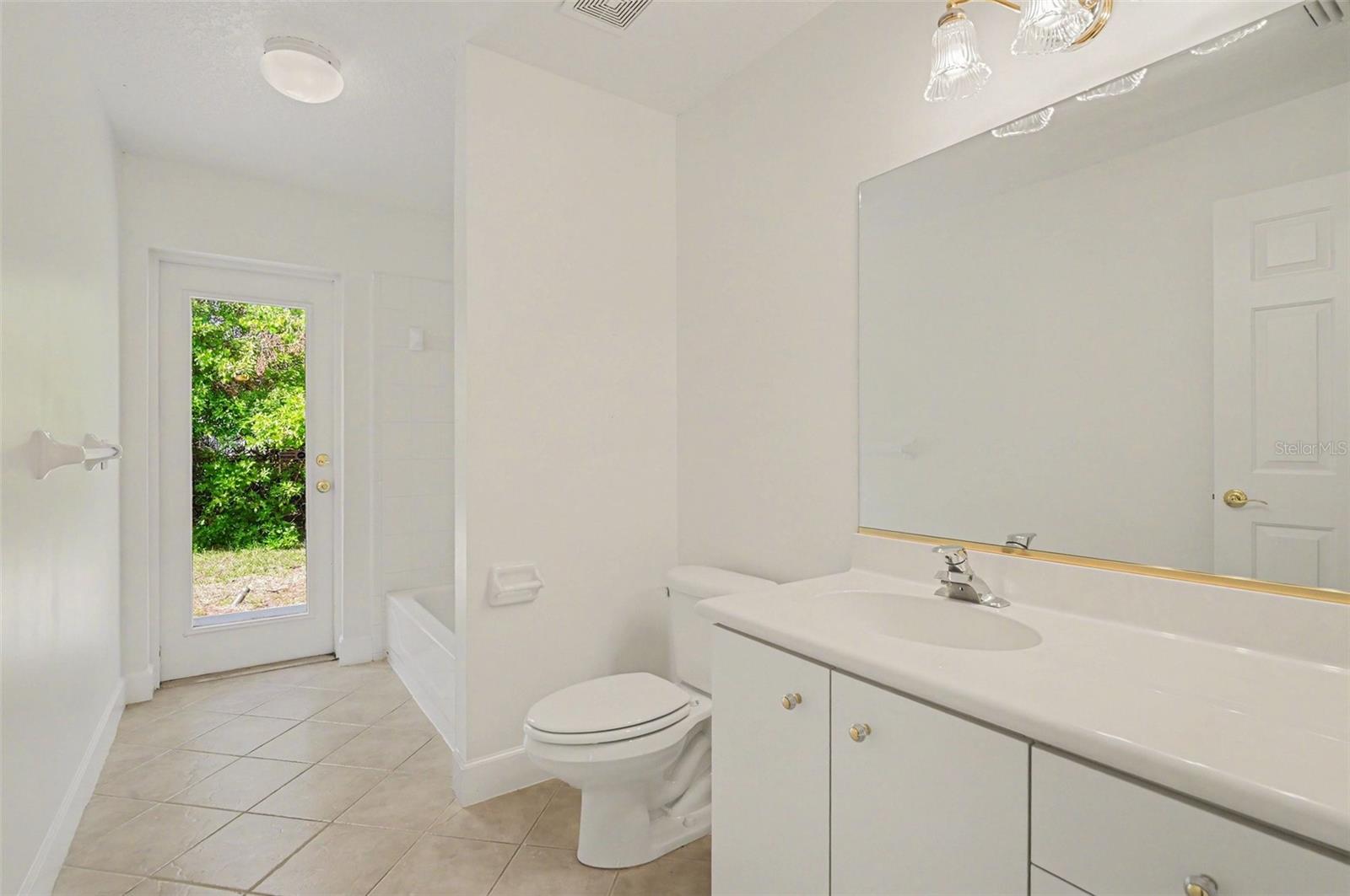 8 Fox Cliff Way Property Photo 32