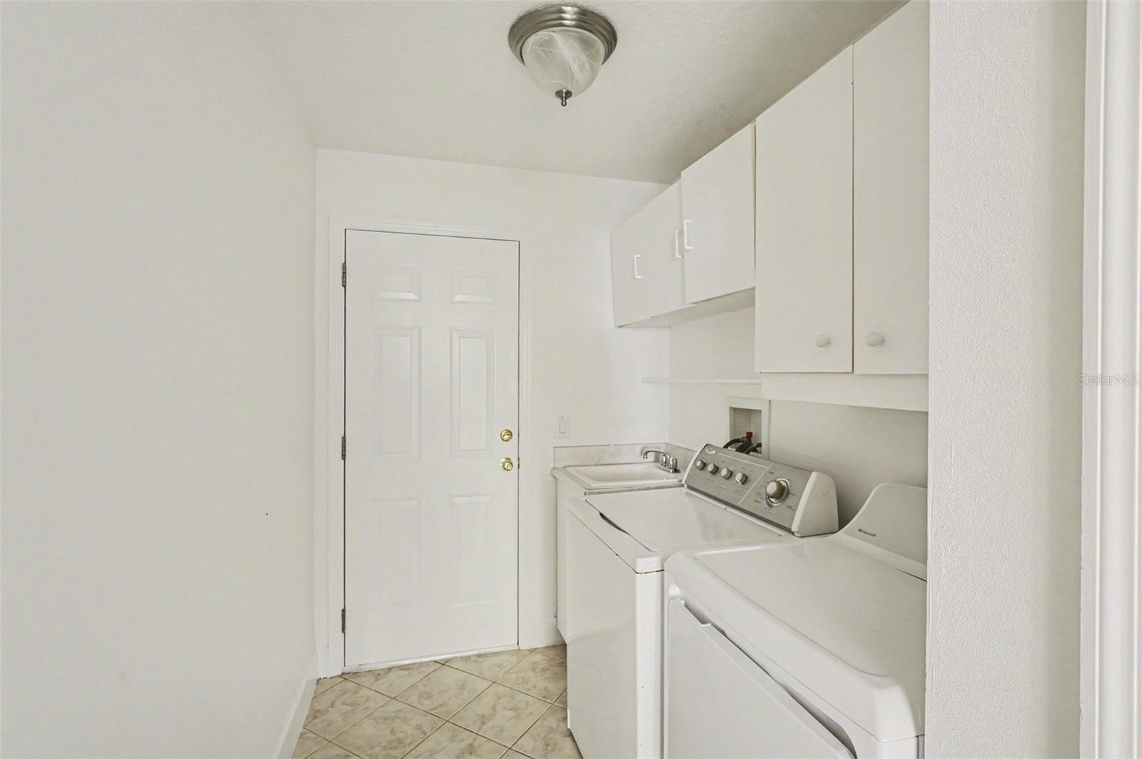 8 Fox Cliff Way Property Photo 33