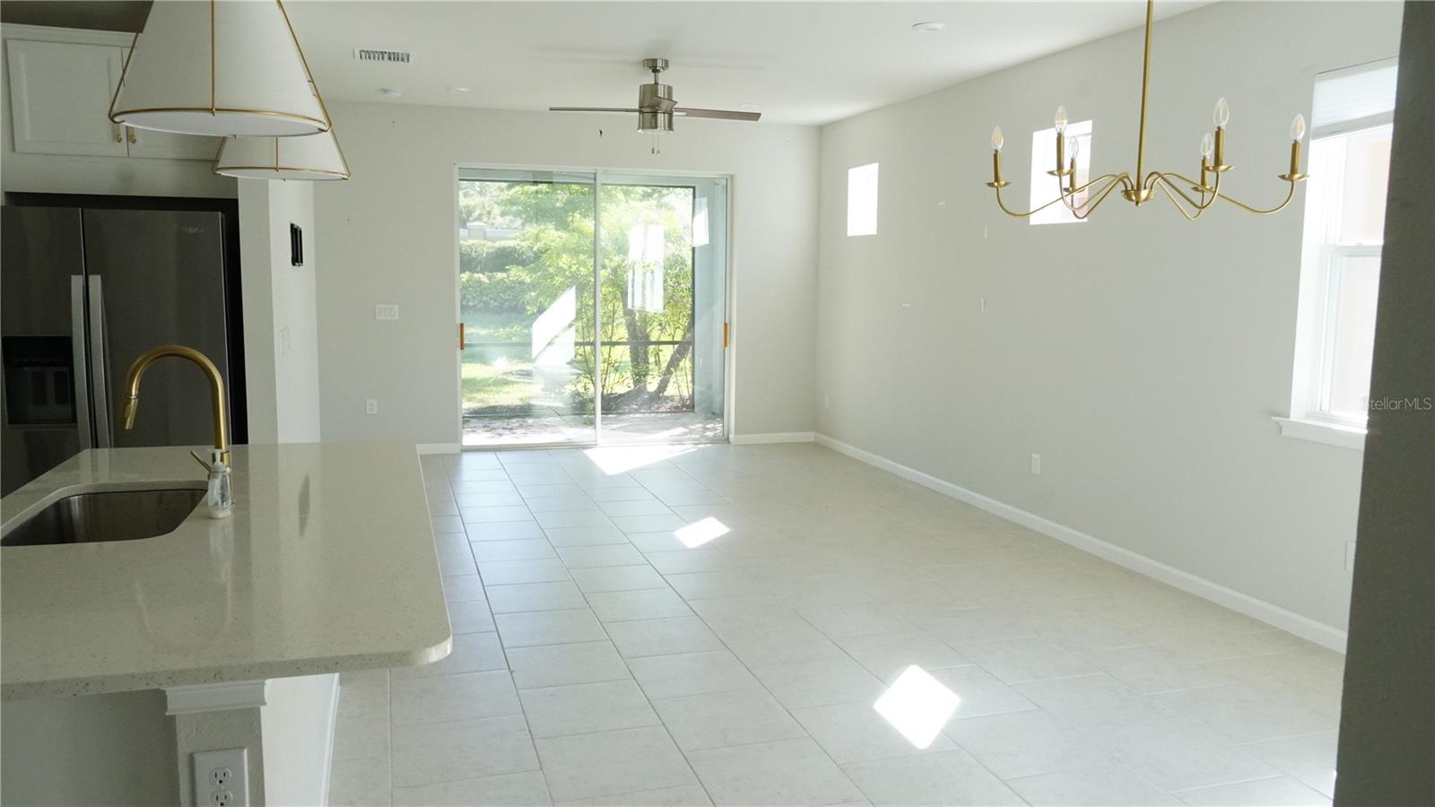 20520 Galileo Pl Property Photo 5
