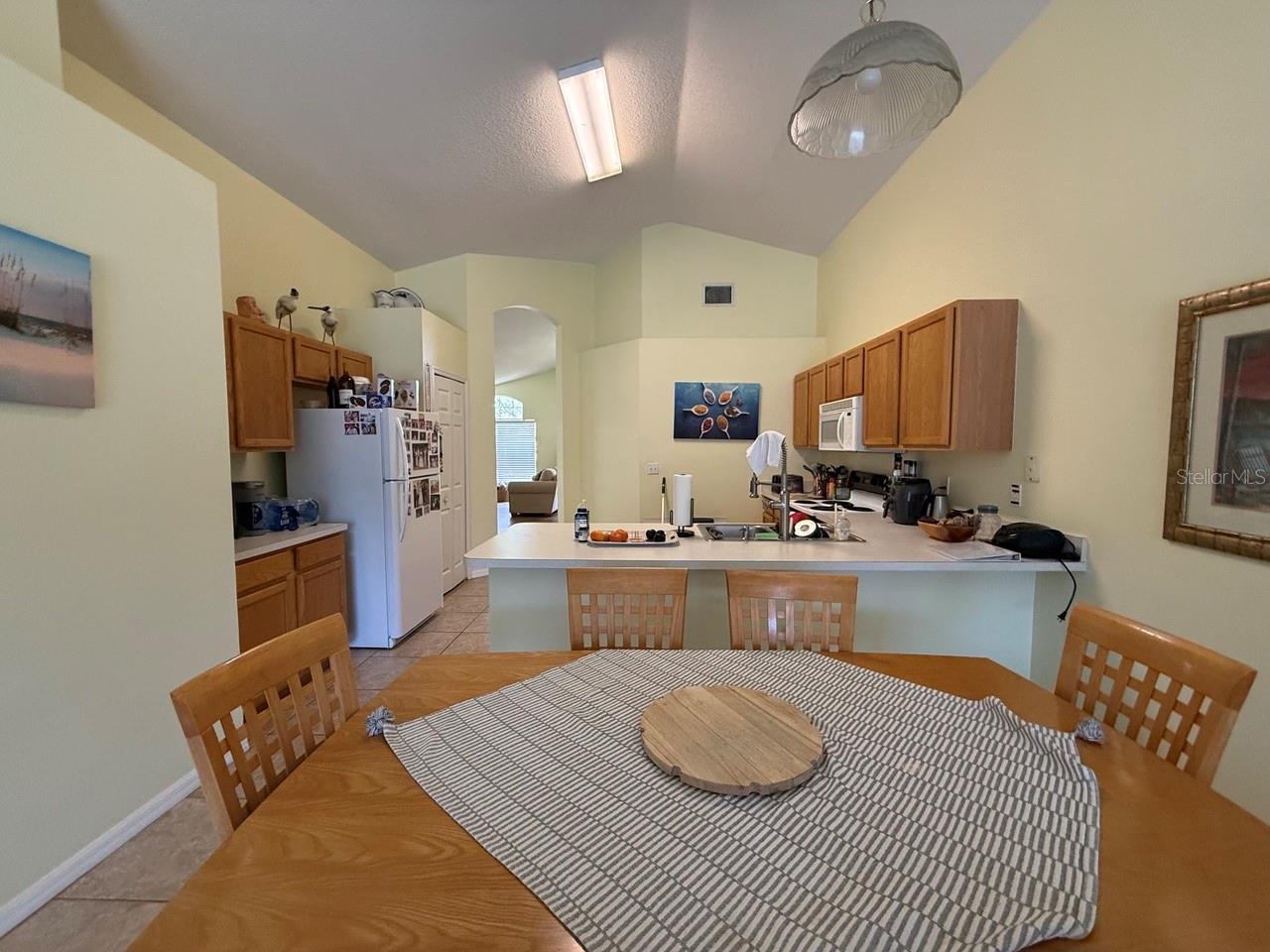 318 Langham Dr Property Photo 5
