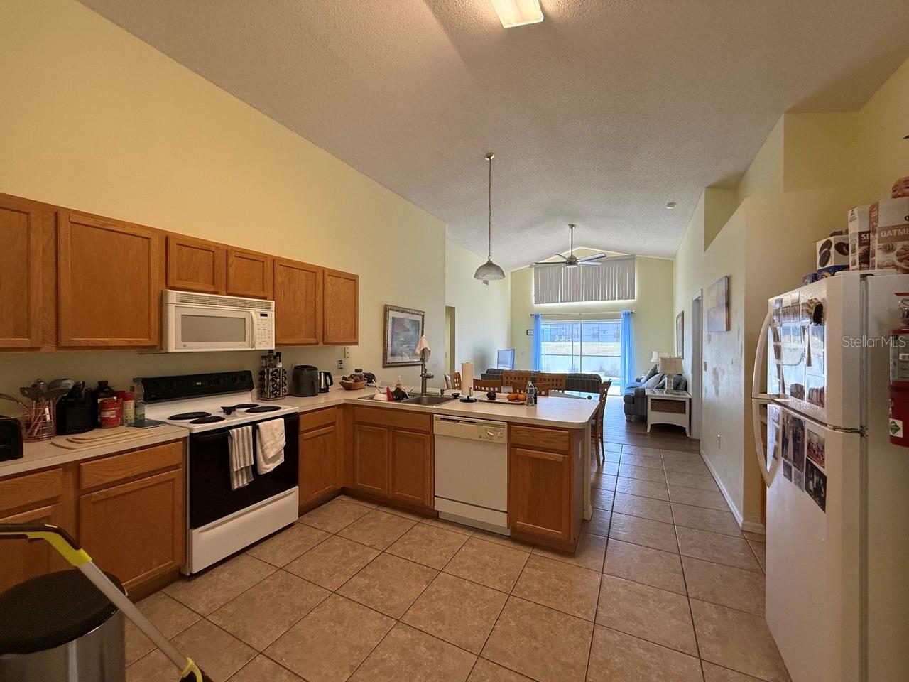 318 Langham Dr Property Photo 6