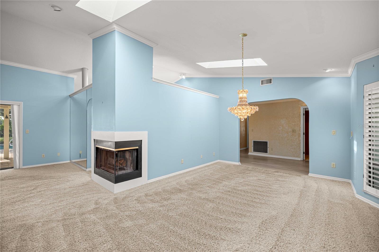 1010 Ne 120th Pl Property Photo 12