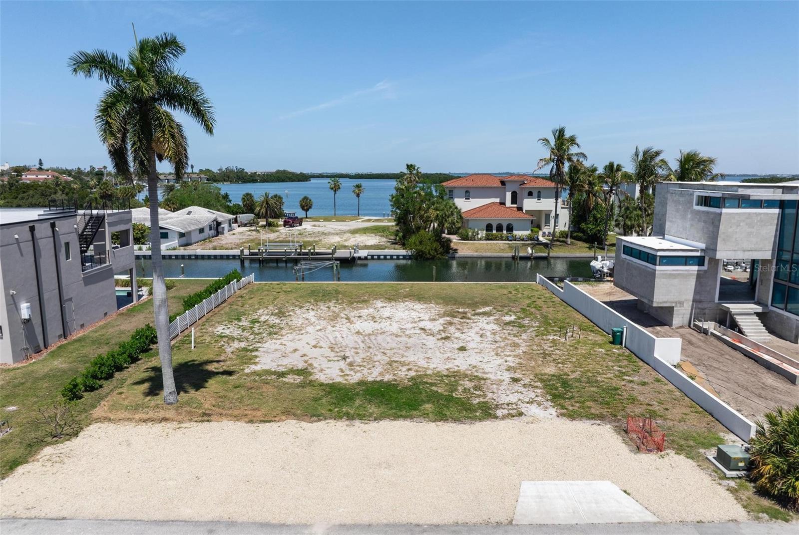 581 Rountree Dr Property Photo 1
