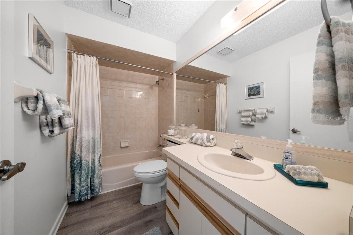 2925 N Rivers Edge Blvd #2925 Property Photo 9