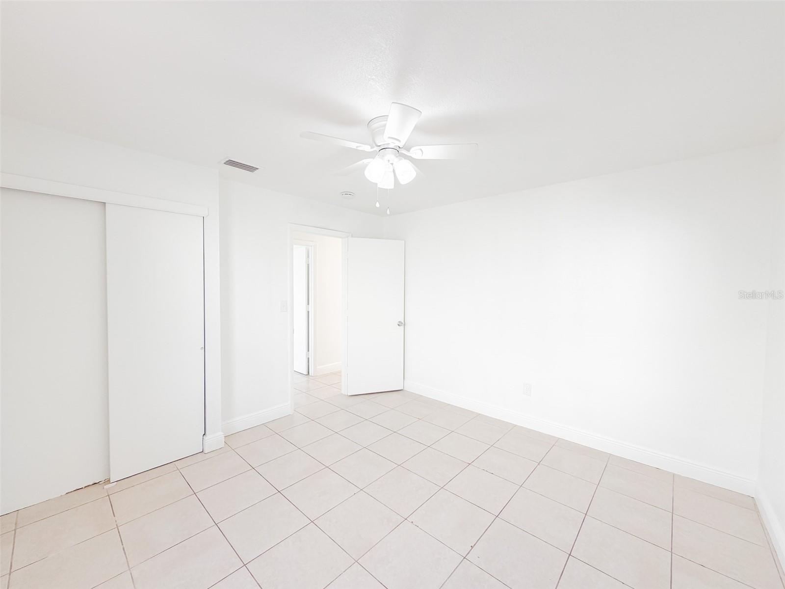 407 W Bella Vista St Property Photo 16