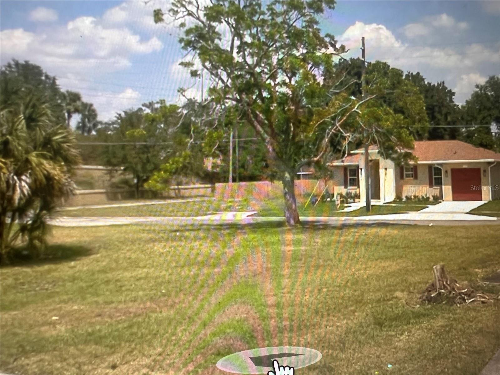 713 S Westmoreland Dr Property Photo 1