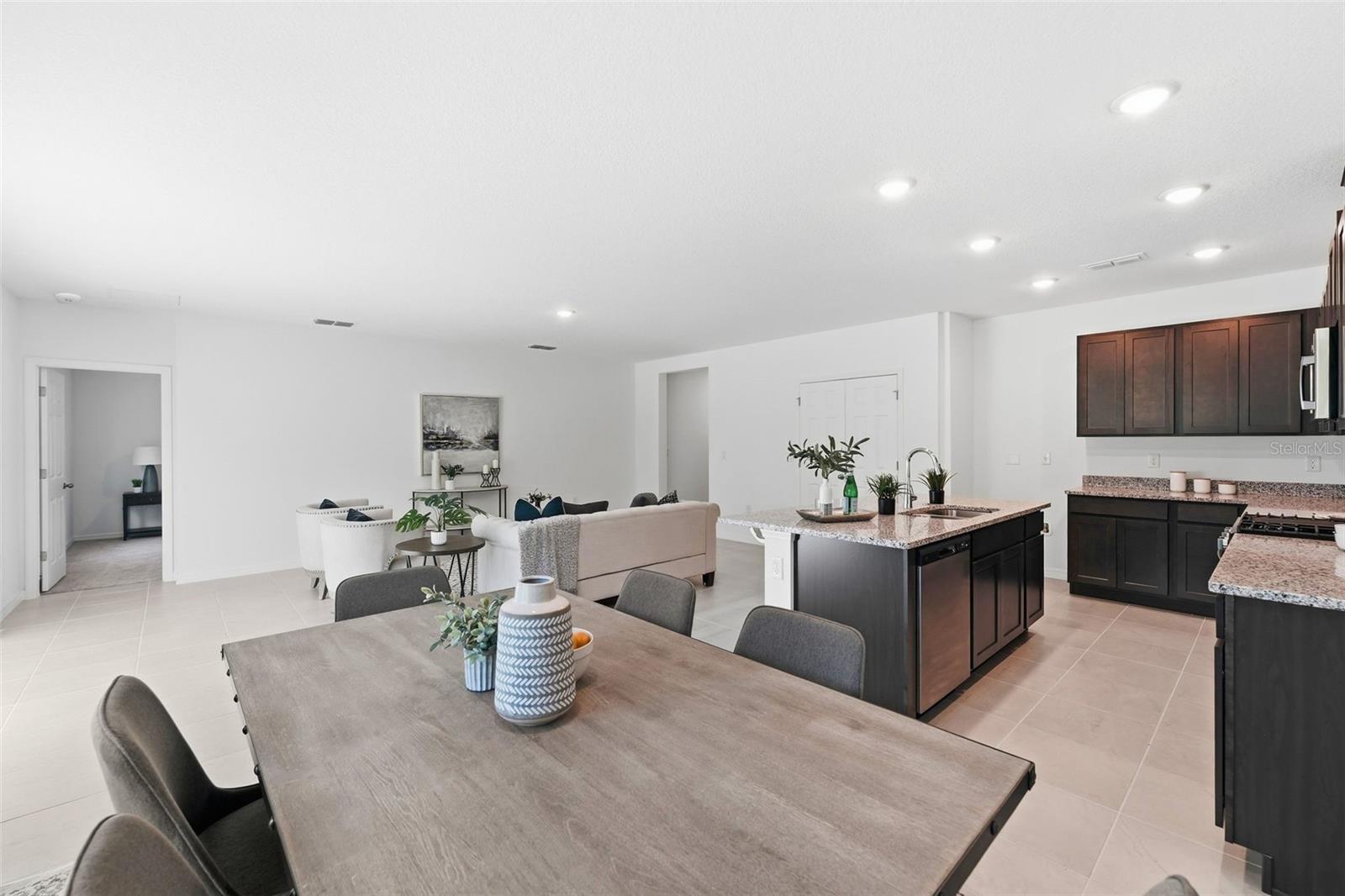 27468 Black Kite Ave Property Photo 7