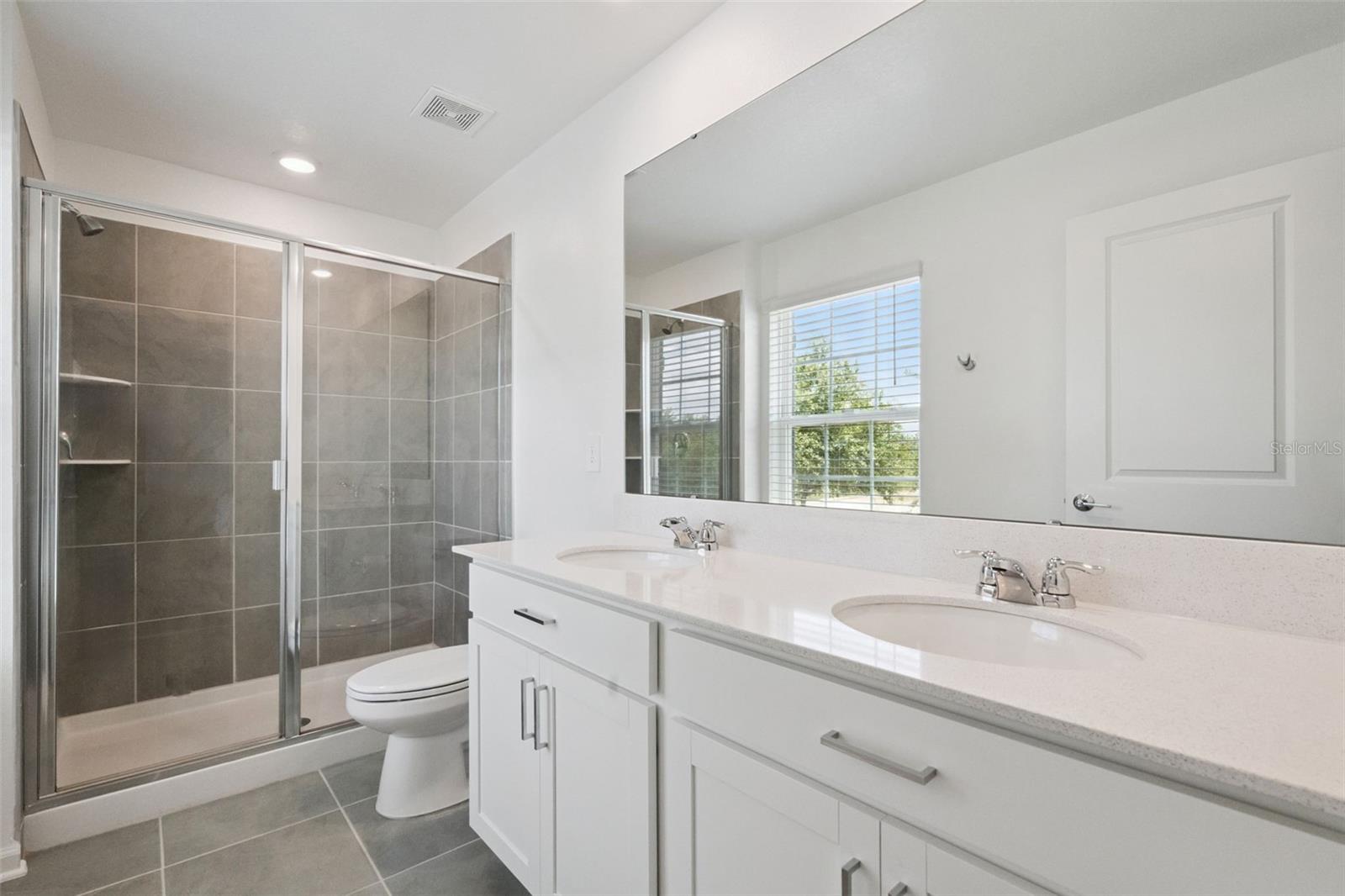 15755 Water Spring Blvd Property Photo 18