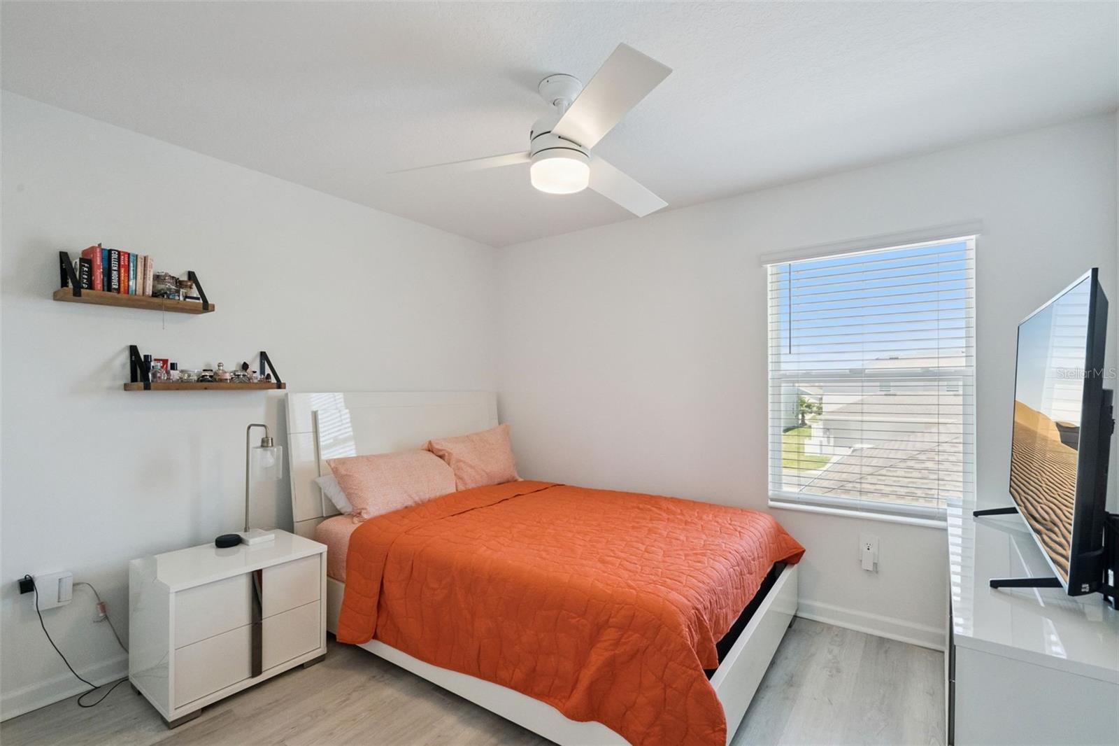 15755 Water Spring Blvd Property Photo 20