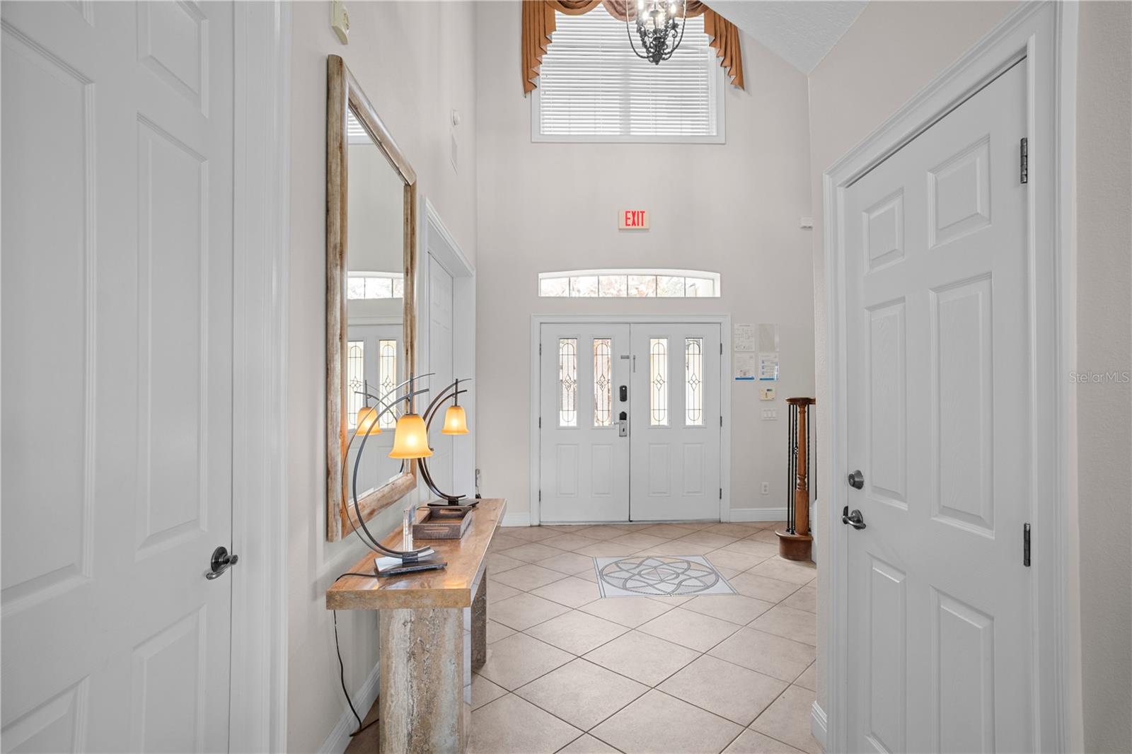 7388 Gathering Ct Property Photo 4