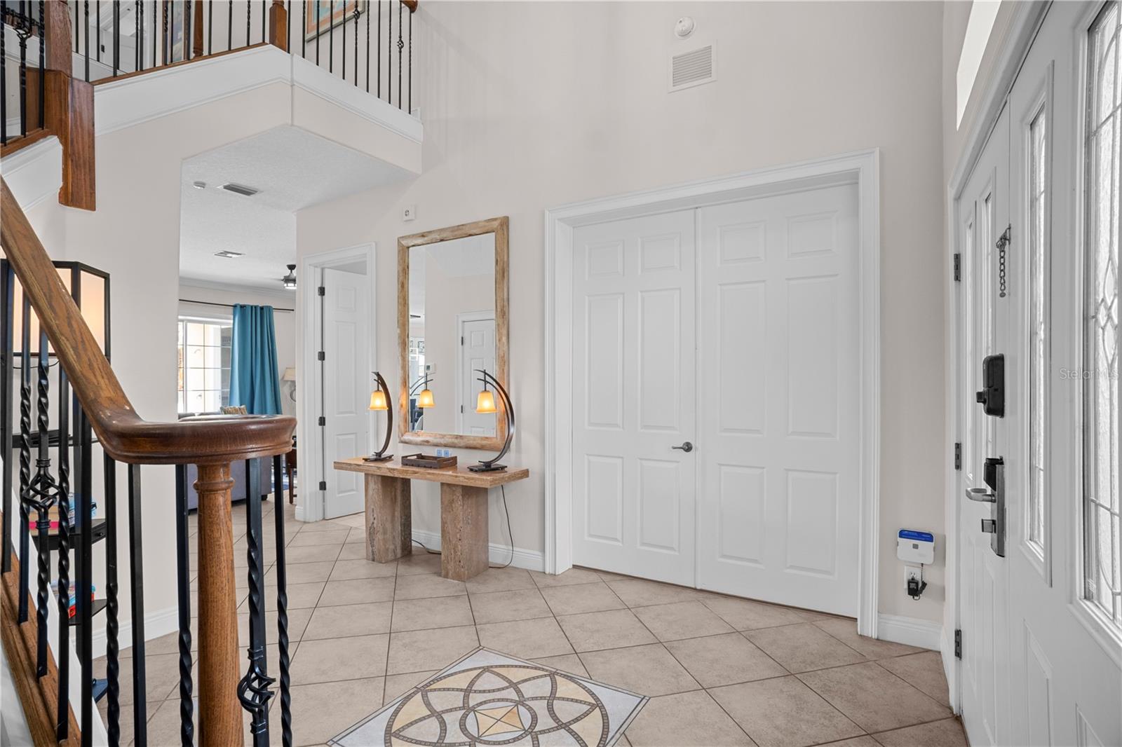 7388 Gathering Ct Property Photo 6